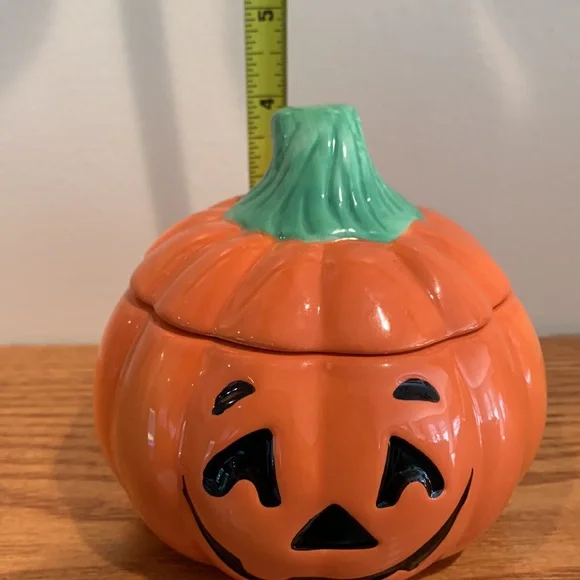 Pumpkin candle jar with topper - Picture 8 of 9